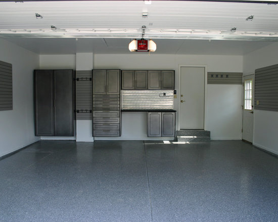 Custom Garage Cabinets